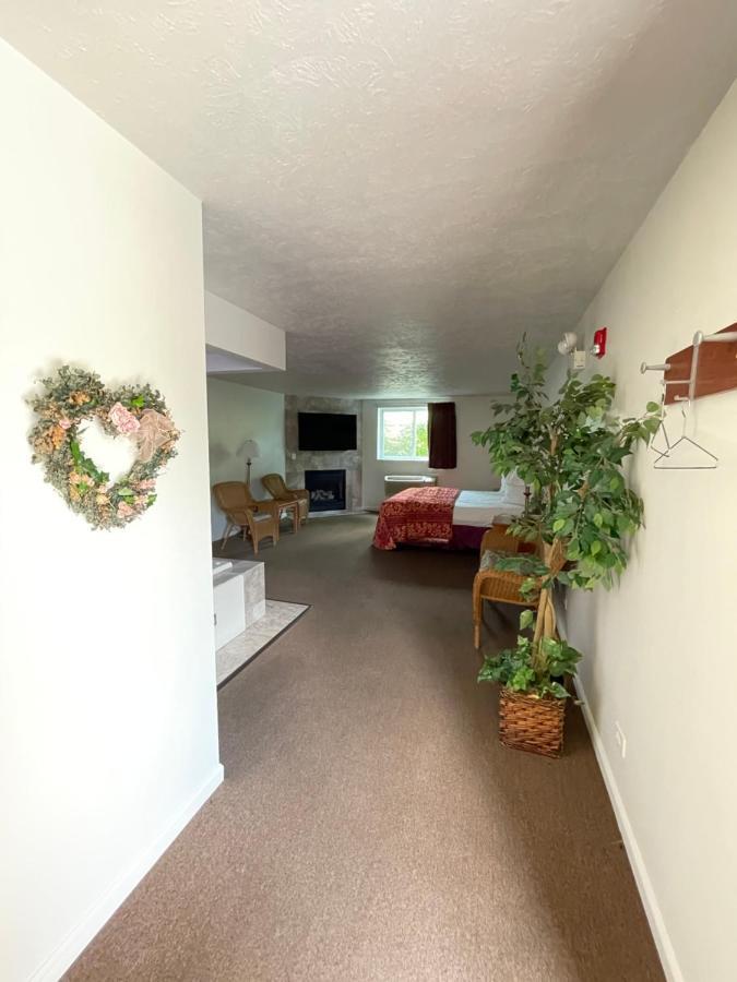 Vibe Inn - Whirlpools Suites - Lyons Zewnętrze zdjęcie